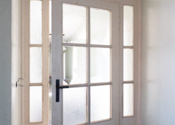 Var smartare än tjuven – håll ditt hem tryggt på sommaren